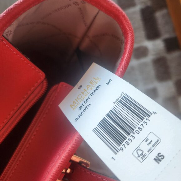 Michael Kors Jet Set Small Saffino Leather Tote Bag - Picture 12 of 12